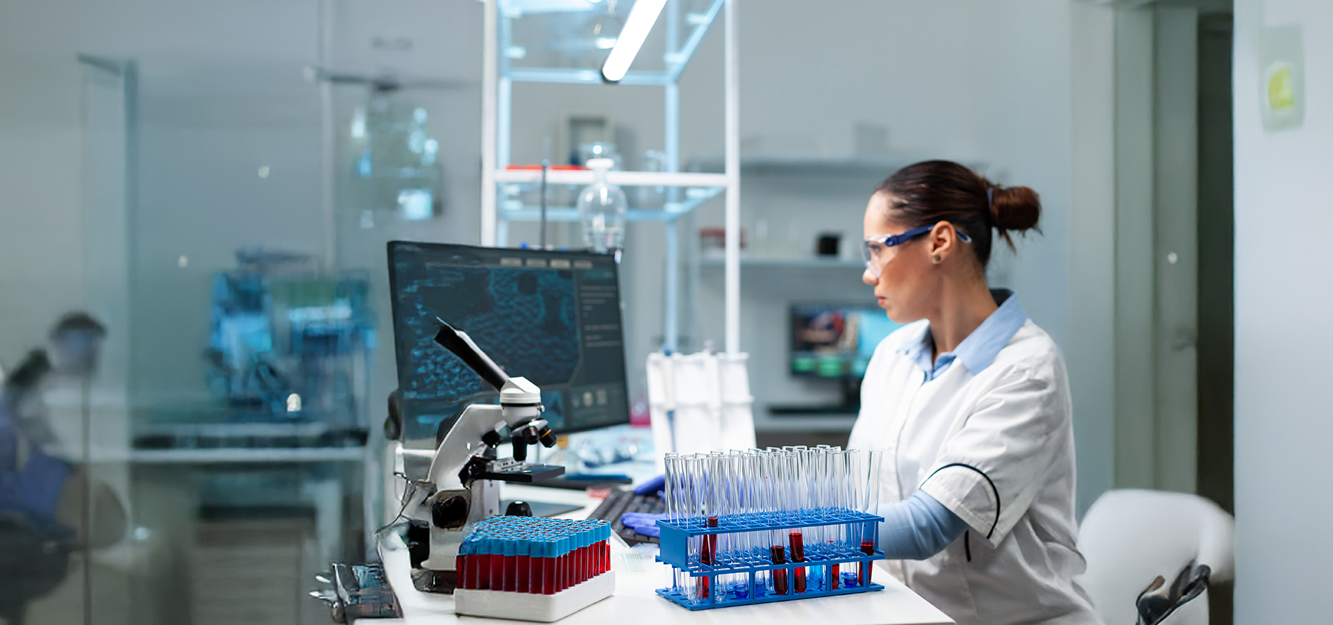 Especialista em Laboratório